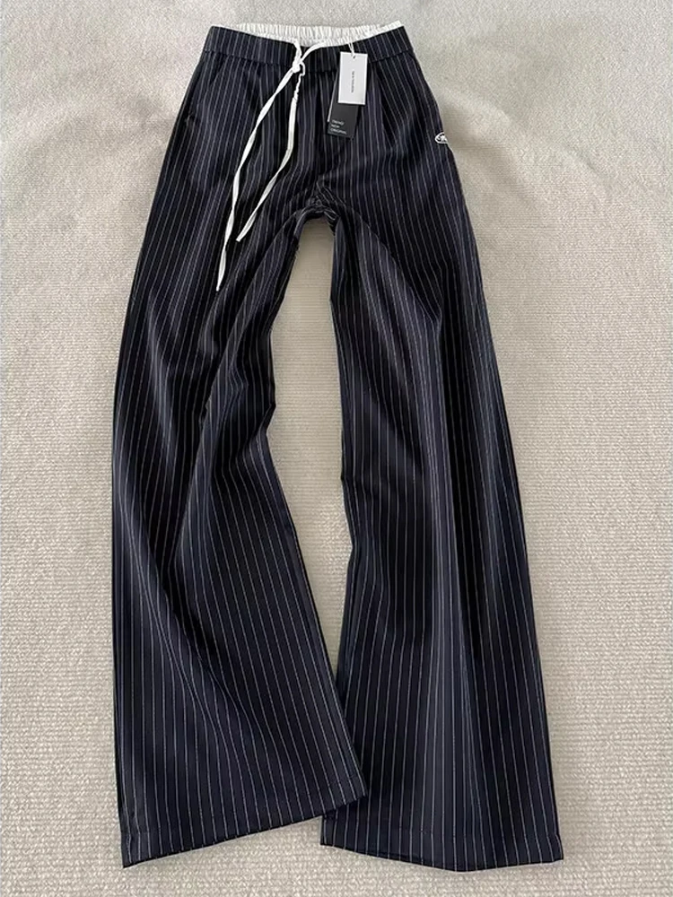 Slim Fit Vertical Stripe Men's Summer Thin Straight Leg Pants American Retro Drape Wide Leg Casual Trousers Breathable
Slim Fit Vertical Stripe Men's Summer Thin Straight Leg Pants American Retro Drape Wide Leg Casual Trousers Breathable
