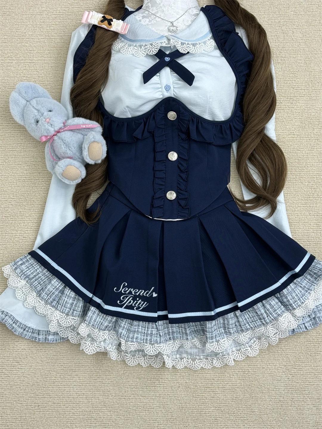 Women Sweet Three Piece Set Long Sleeve Shirt Ruffle Vest Lace Trim Pleated Mini Skirt Slim Fit Suit Lolita Preppy Style Outfit
Women Sweet Three Piece Set Long Sleeve Shirt Ruffle Vest Lace Trim Pleated Mini Skirt Slim Fit Suit Lolita Preppy Style Outfit