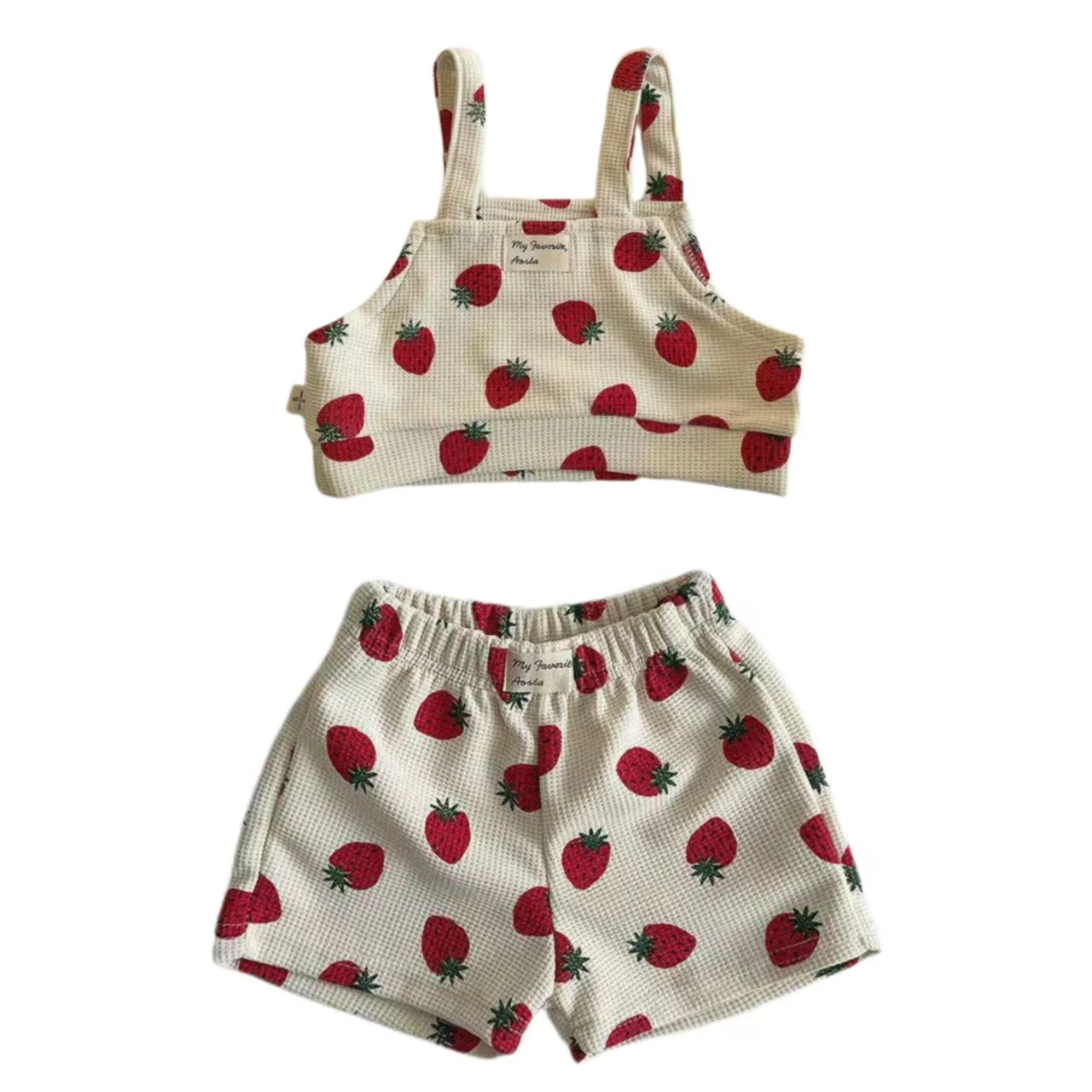Summer baby clothes 0-3TStrawberry print breathable girls vest shorts set Casual Fashion Round hildren's Spring new Cute Toddler
Summer baby clothes 0-3TStrawberry print breathable girls vest shorts set Casual Fashion Round hildren's Spring new Cute Toddler