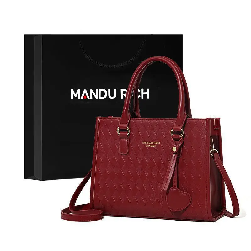 2026 Wedding Bag High-end Sense Bag Women's Large-capacity New Bridesmaid Package Portable Red Wedding Bride Bags
2026 Wedding Bag High-end Sense Bag Women's Large-capacity New Bridesmaid Package Portable Red Wedding Bride Bags