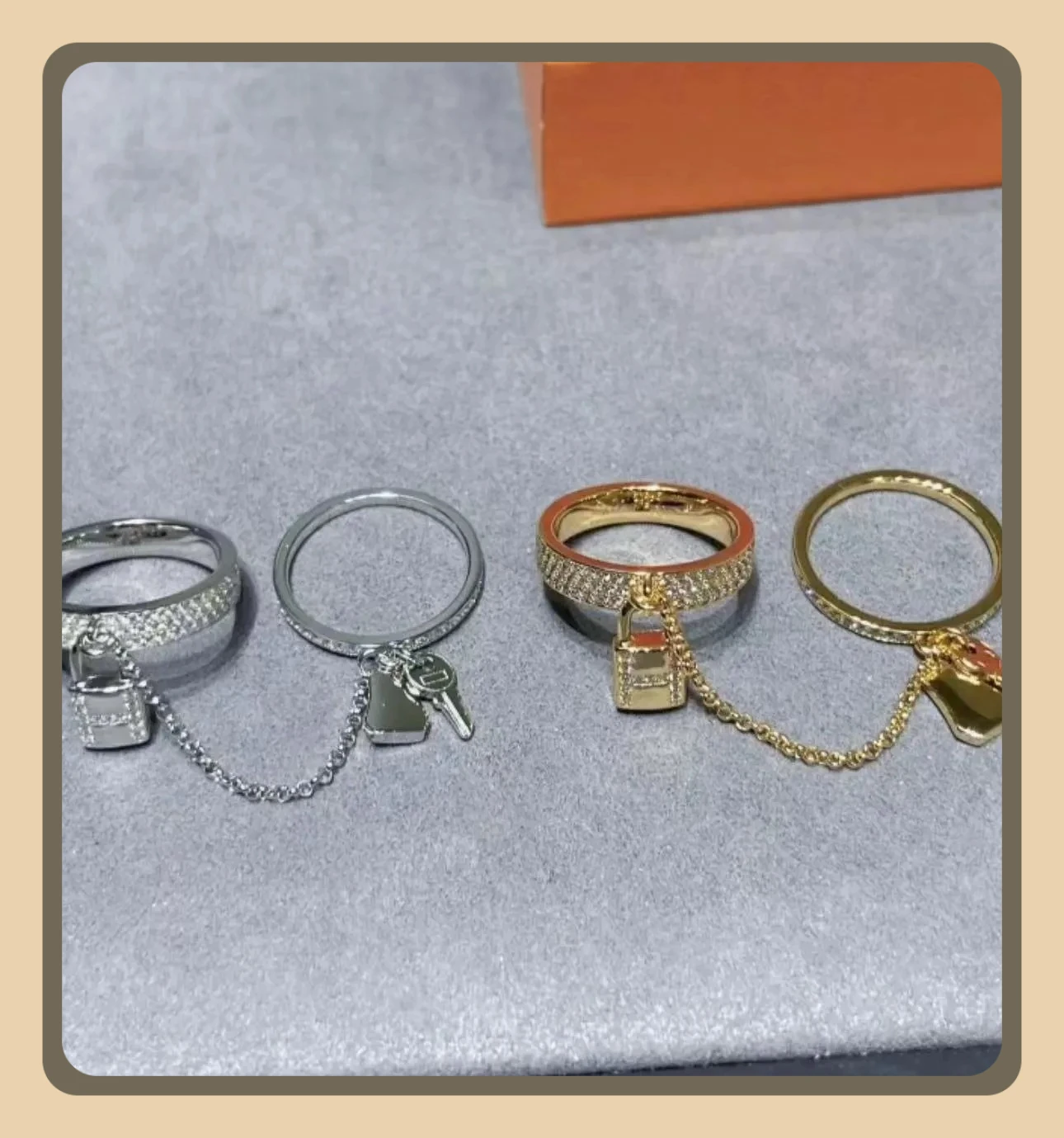 Top Rings woman designer Brand rings for women high Quality Sterg Pig snout Nose Round CIrcle Hollow Ring Wedding ring Jewelry
Top Rings woman designer Brand rings for women high Quality Sterg Pig snout Nose Round CIrcle Hollow Ring Wedding ring Jewelry
