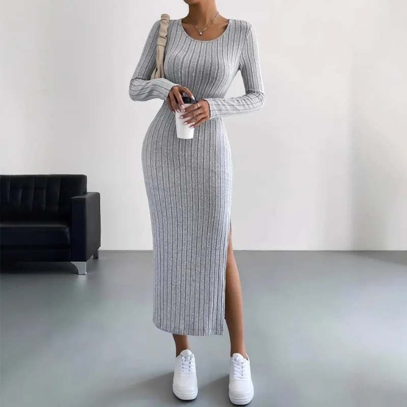Women's Long-Sleeved round Neck Split-Ended Knitted Long Dress Autumn Winter Fashion Designminimalist European American Style
Women's Long-Sleeved round Neck Split-Ended Knitted Long Dress Autumn Winter Fashion Designminimalist European American Style