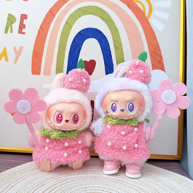 Anime 17cm Labubu Clothes Cute Peach Pollen Strawberry Leather Shoes Set Vinyl Face Doll Diy Decoration Accessories Gift
Anime 17cm Labubu Clothes Cute Peach Pollen Strawberry Leather Shoes Set Vinyl Face Doll Diy Decoration Accessories Gift