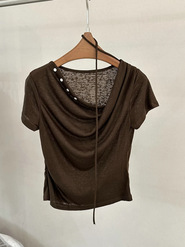 Korean Style Short Sleeve T-Shirt Women's Summer 2026 Breathable Casual Fashion Neck Hanging Design Button Front Shirt
Korean Style Short Sleeve T-Shirt Women's Summer 2026 Breathable Casual Fashion Neck Hanging Design Button Front Shirt