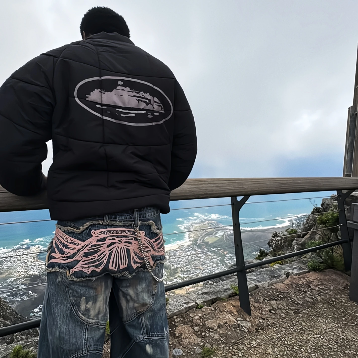 Тепло Devil Island Plaid Хип-хоп пуховый хлопок Jaet American Street ort Широкая молодежная модная верхняя одежда без зарегистрированного бренда
Тепло Devil Island Plaid Хип-хоп пуховый хлопок Jaet American Street ort Широкая молодежная модная верхняя одежда без зарегистрированного бренда