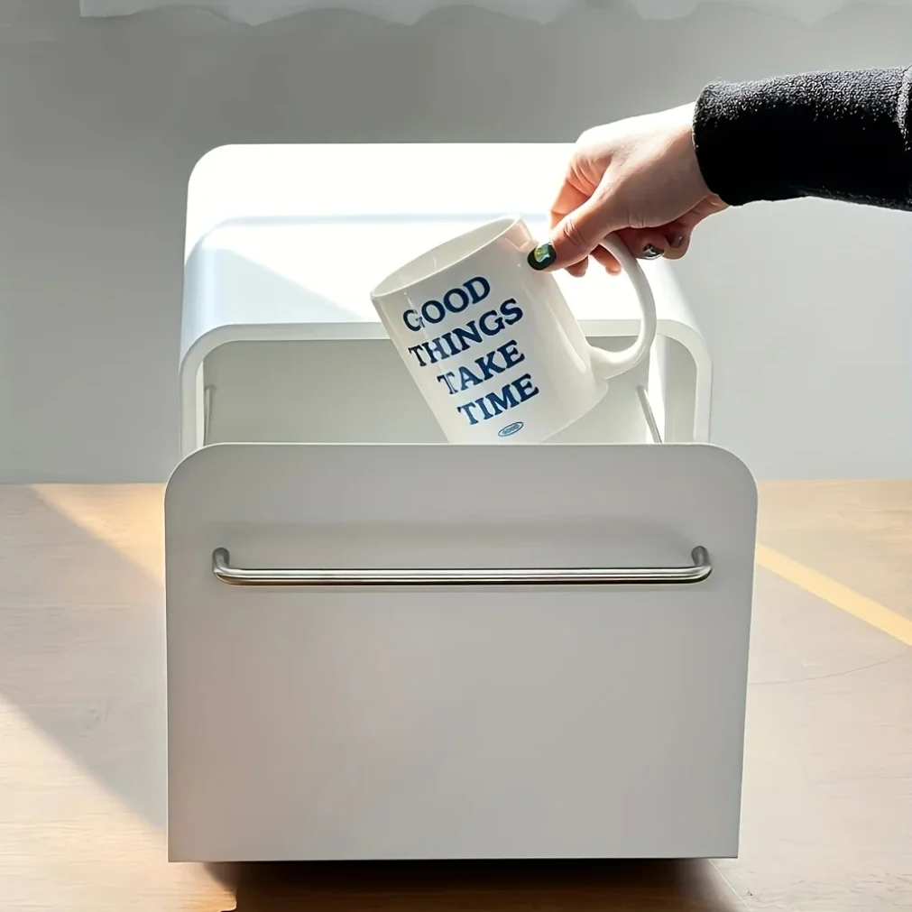 Ящик для хранения из металлического ящика — современный и простой стиль, водонепроницаемый и пыленепроницаемый, с дизайном ручки, гладкий ящик для удобного использования.
Ящик для хранения из металлического ящика — современный и простой стиль, водонепроницаемый и пыленепроницаемый, с дизайном ручки, гладкий ящик для удобного использования.