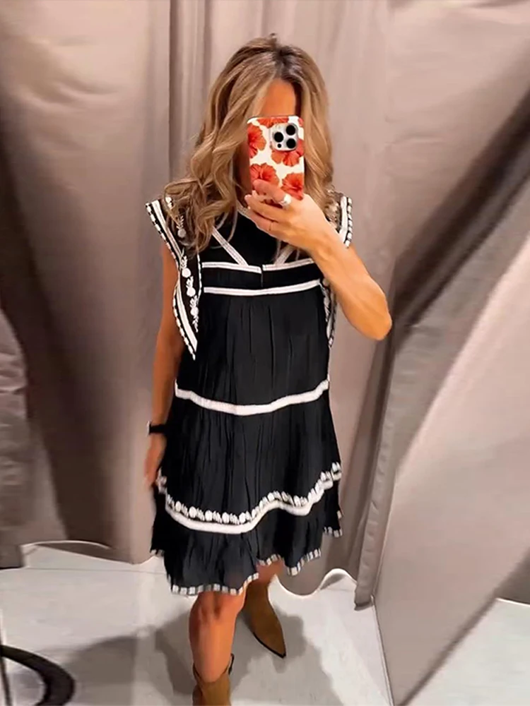 Ruffle Embroidered Shirt Dress Pullover Round Neck Sleeveless Color Contrast Short Dresses Pleated Blouse Top Women's Clothing
Ruffle Embroidered Shirt Dress Pullover Round Neck Sleeveless Color Contrast Short Dresses Pleated Blouse Top Women's Clothing