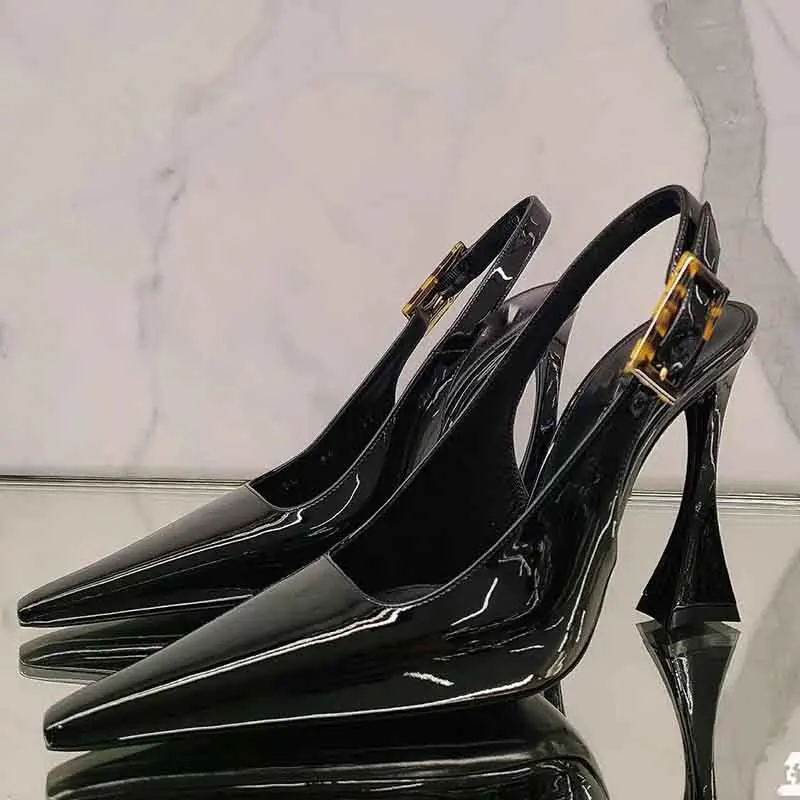 New Women Shoes Sexy Patent Leather High Heeled Sandals for Woman Exquisite Square Head Casual Shoe Designer Shoes Zapatos Mujer
New Women Shoes Sexy Patent Leather High Heeled Sandals for Woman Exquisite Square Head Casual Shoe Designer Shoes Zapatos Mujer