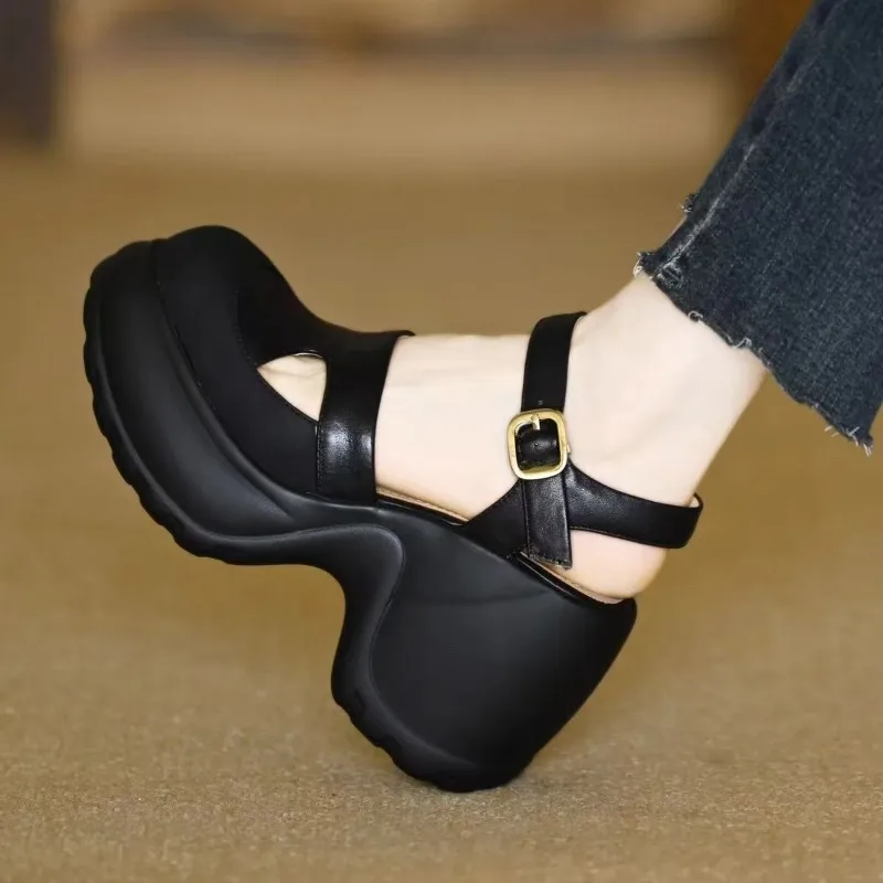 Open Toe Platform Block Heel Sandals Women's Summer New Comfortable and Versatile Platform One Buckle High Heels
Open Toe Platform Block Heel Sandals Women's Summer New Comfortable and Versatile Platform One Buckle High Heels