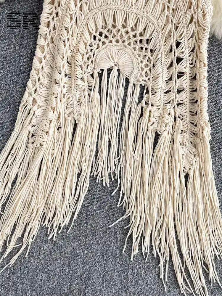 BabYoung Tassel Vacation Knit Camisole Women Solid Strap Hollow Out Design Retro Ladies Casual Summer Slim Fashion Top
BabYoung Tassel Vacation Knit Camisole Women Solid Strap Hollow Out Design Retro Ladies Casual Summer Slim Fashion Top