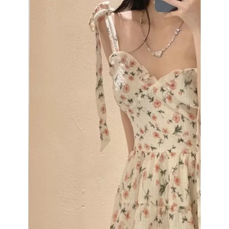 Summer New Floral Halter Dresses Women's Clothing Korean Fashion Mini Dressfor Women Beach Skirt Short Dress Y2k Vestidos
Summer New Floral Halter Dresses Women's Clothing Korean Fashion Mini Dressfor Women Beach Skirt Short Dress Y2k Vestidos