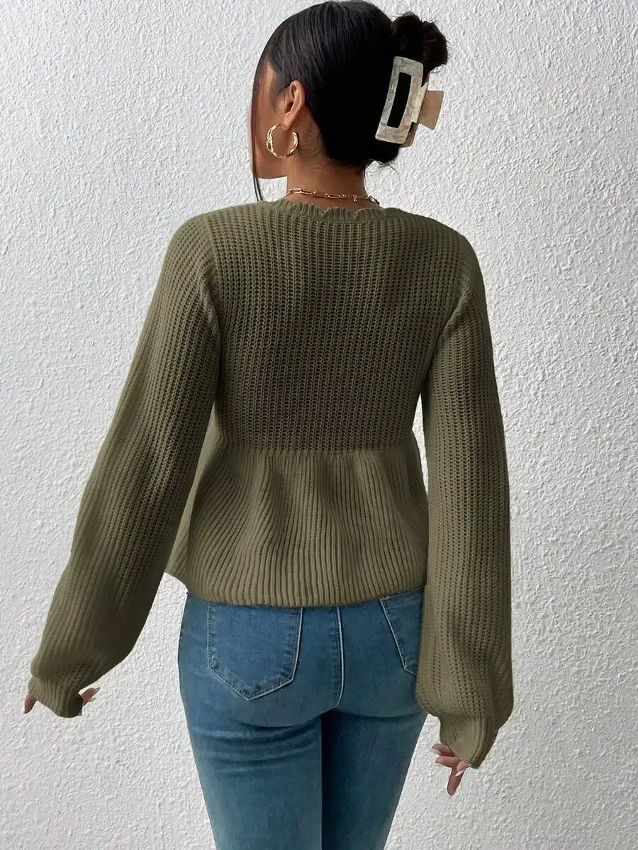 Olive Green Solid Color Deep V-Neck Twist Front Casual Long Sleeve Knit Sweater
Olive Green Solid Color Deep V-Neck Twist Front Casual Long Sleeve Knit Sweater