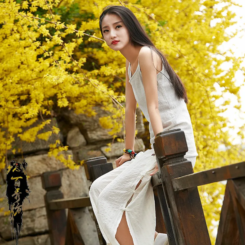 Spring and Summer Cotton Linen Women's Retro Artistic Thin Bamboo Small Sling Vest
Spring and Summer Cotton Linen Women's Retro Artistic Thin Bamboo Small Sling Vest