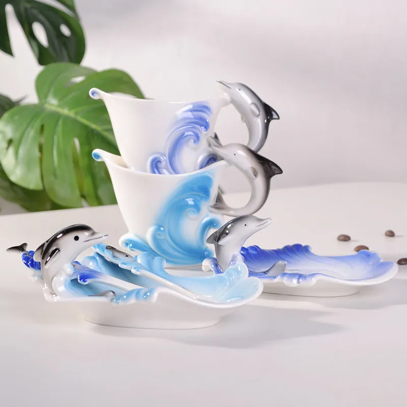 Handmade irregular water cup, coffee cup, plate set, niche personality gift, cute cup
Handmade irregular water cup, coffee cup, plate set, niche personality gift, cute cup