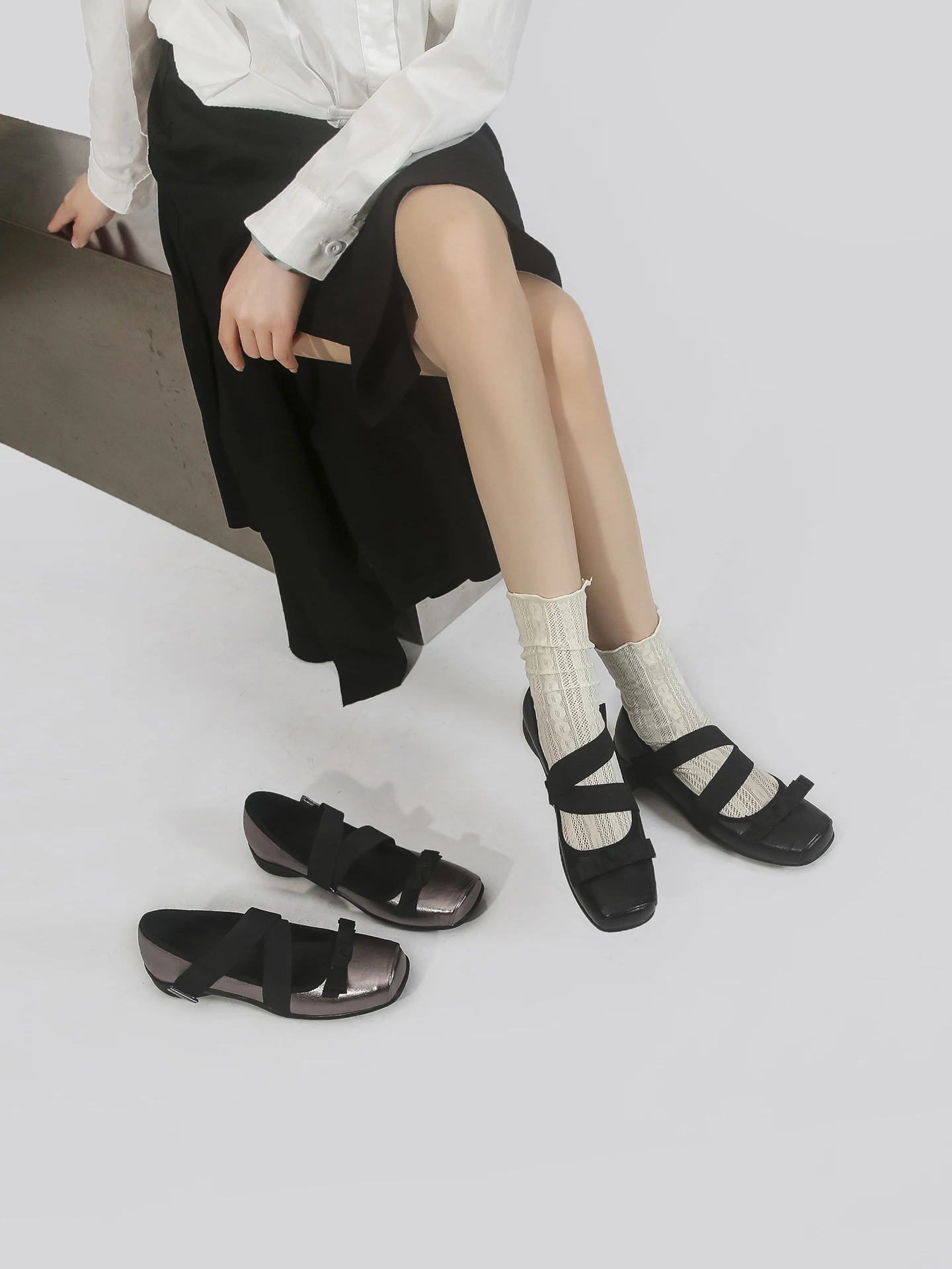 Black Ballet Flats with Bow Detail Increased Height Internal College Style Mary Jane Shoes for Girls Leather Inner Upper Fash...
Black Ballet Flats with Bow Detail Increased Height Internal College Style Mary Jane Shoes for Girls Leather Inner Upper Fash...