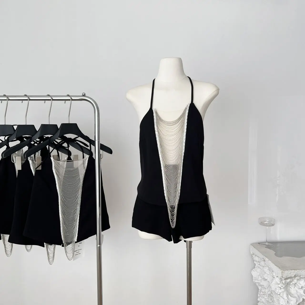 Модный топ Ifaion2025: роскошный, чувственный, женский, с кружевом и узором «снежинка», зимняя коллекция, стандартная длина рукава
Модный топ Ifaion2025: роскошный, чувственный, женский, с кружевом и узором «снежинка», зимняя коллекция, стандартная длина рукава