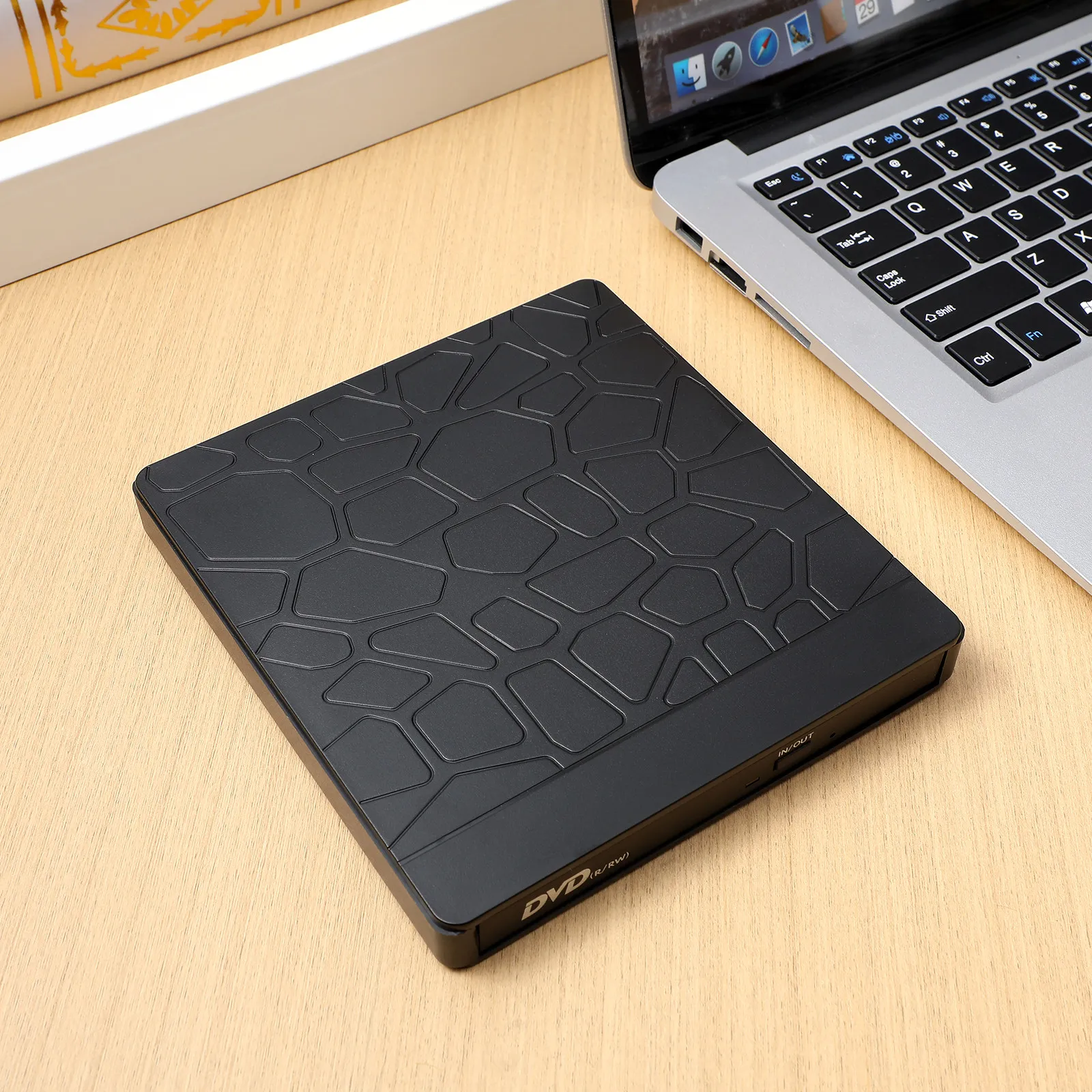 Многофункциональный внешний CD/DVD-привод USB Type-C с быстрой передачей данных, компактный дисковод для чтения и записи дисков
Многофункциональный внешний CD/DVD-привод USB Type-C с быстрой передачей данных, компактный дисковод для чтения и записи дисков