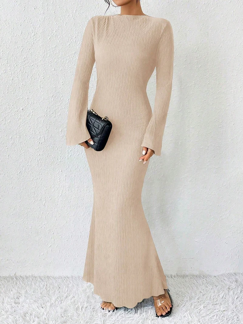 2025 Autumn And Winter New Minimalist Women's Fashion Round Neck Trumpet Long Sleeved Elegant Slim Fit Hip Hugging Dress
2025 Autumn And Winter New Minimalist Women's Fashion Round Neck Trumpet Long Sleeved Elegant Slim Fit Hip Hugging Dress