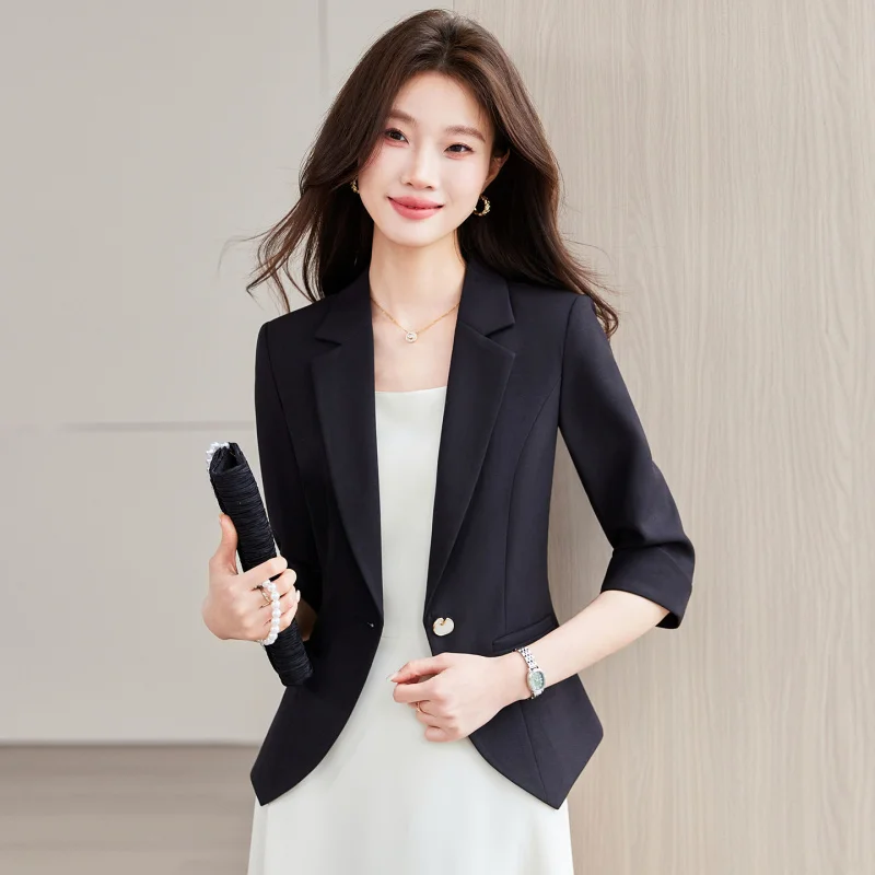 SHY8617Three-quarter sleeve blazer2026Spring and summer new stylish slim-fit short blazer for commuting
SHY8617Three-quarter sleeve blazer2026Spring and summer new stylish slim-fit short blazer for commuting