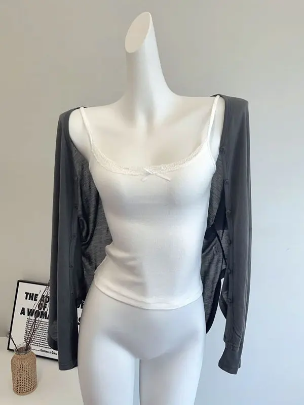 White Ice Silk Knitted Summer Lightweight Long Sve Sun Protection Cardigan Women's Air Conditioner Cover up awl Slimming...
White Ice Silk Knitted Summer Lightweight Long Sve Sun Protection Cardigan Women's Air Conditioner Cover up awl Slimming...