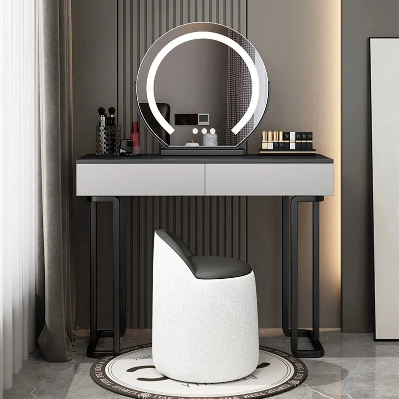 Sturdy Modern Vanity Desk Organizers Nightstand Beauty Luxury Italian Vanity Desk Hotel Bedroom Toaletka Z Lustrem Furniture
Sturdy Modern Vanity Desk Organizers Nightstand Beauty Luxury Italian Vanity Desk Hotel Bedroom Toaletka Z Lustrem Furniture