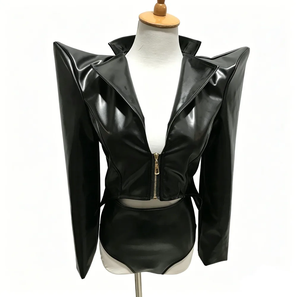 Black Flying Shoulder Pads Shorts Leather Jacket Short Coat Bar Nightclub Women Singer Concert Dance Costume Show Stage Wear
Black Flying Shoulder Pads Shorts Leather Jacket Short Coat Bar Nightclub Women Singer Concert Dance Costume Show Stage Wear