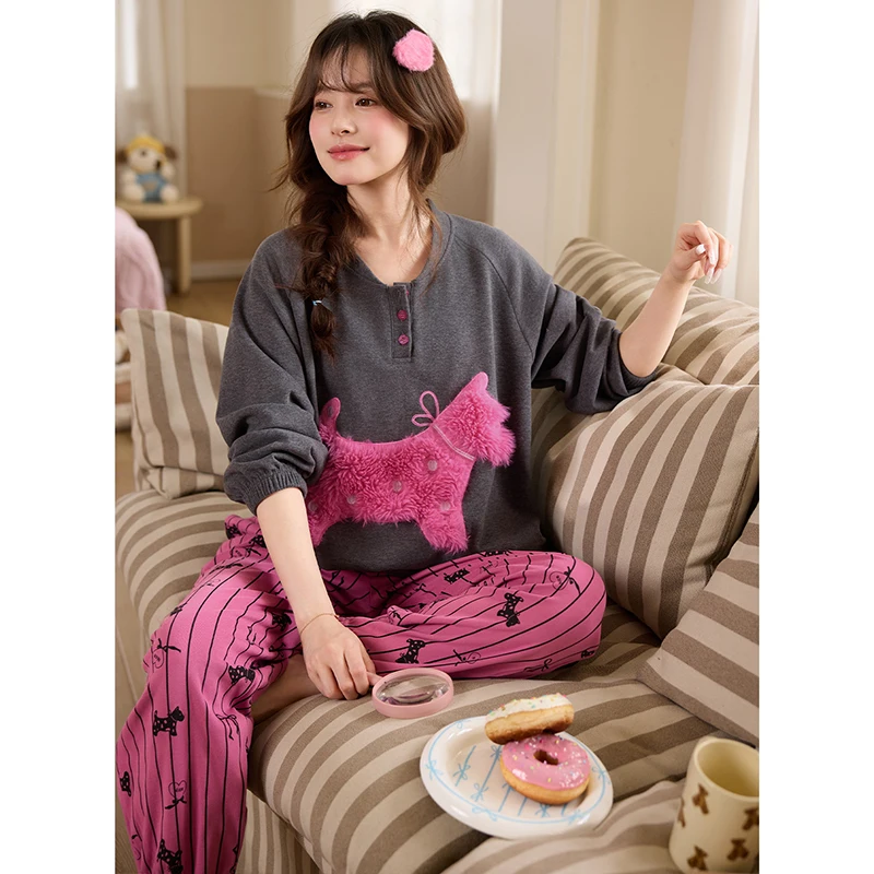 Pajama Sets Leopard Print Women Winter Peach Appliqué Design Pajamas Thickened Fabric Pyjama Set Collared Long Sleeved Full Ins
Pajama Sets Leopard Print Women Winter Peach Appliqué Design Pajamas Thickened Fabric Pyjama Set Collared Long Sleeved Full Ins