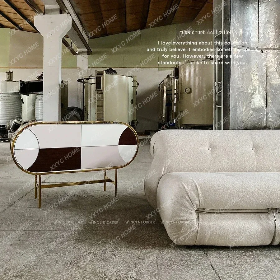 A Creative and Slightly Luxury Chocolate Living Room Corridor Hallway Side Cabinet Wall-Mounted Home TV Cabinet
A Creative and Slightly Luxury Chocolate Living Room Corridor Hallway Side Cabinet Wall-Mounted Home TV Cabinet