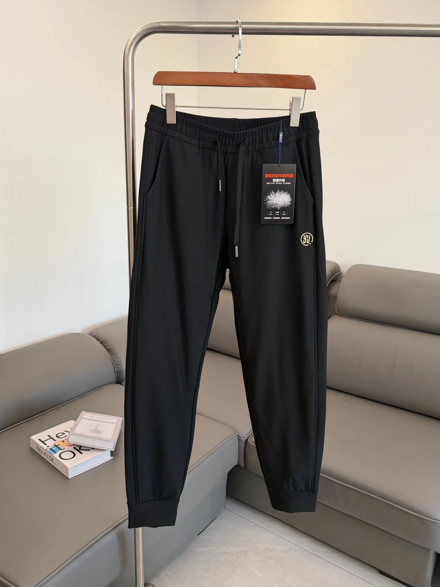 В коробке! Пуховик Fluffy 90 Du Down! Ветрозащитный и теплый! Зимние мужские модные утепленные брюки для активного отдыха, спортивные прямые брюки с длинными штанинами
В коробке! Пуховик Fluffy 90 Du Down! Ветрозащитный и теплый! Зимние мужские модные утепленные брюки для активного отдыха, спортивные прямые брюки с длинными штанинами