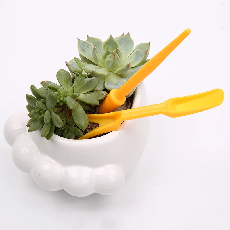 Potted plant transplanting device, two-piece planting device, sowing and digging seedlings
Potted plant transplanting device, two-piece planting device, sowing and digging seedlings