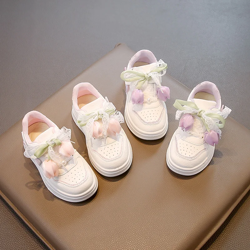 Girls Casual Shoes with Sweet Flower Princess Style Kids Sports Shoes Soft Sole 2025 Autumn New Children Tennis Shoes Breathable
Girls Casual Shoes with Sweet Flower Princess Style Kids Sports Shoes Soft Sole 2025 Autumn New Children Tennis Shoes Breathable