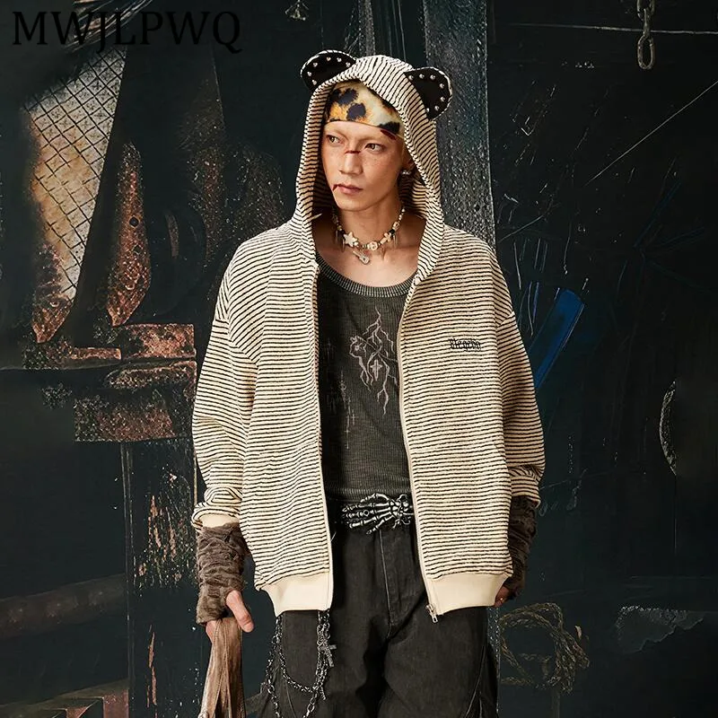 MWJLPWQ Men's Striped Zipper Sweatshirt For Men High Street Long Sleeve Loose Casual Hooded Tops Spring Autumn 2026 New 13369
MWJLPWQ Men's Striped Zipper Sweatshirt For Men High Street Long Sleeve Loose Casual Hooded Tops Spring Autumn 2026 New 13369