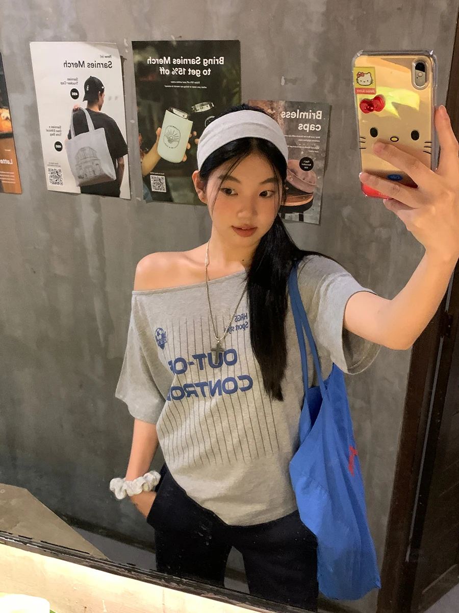 Slimming ey ort Sve T-irt Women's Summer 2025 New American Loose Design oulder Bared Top Commute Sle Cotton 00%
Slimming ey ort Sve T-irt Women's Summer 2025 New American Loose Design oulder Bared Top Commute Sle Cotton 00%