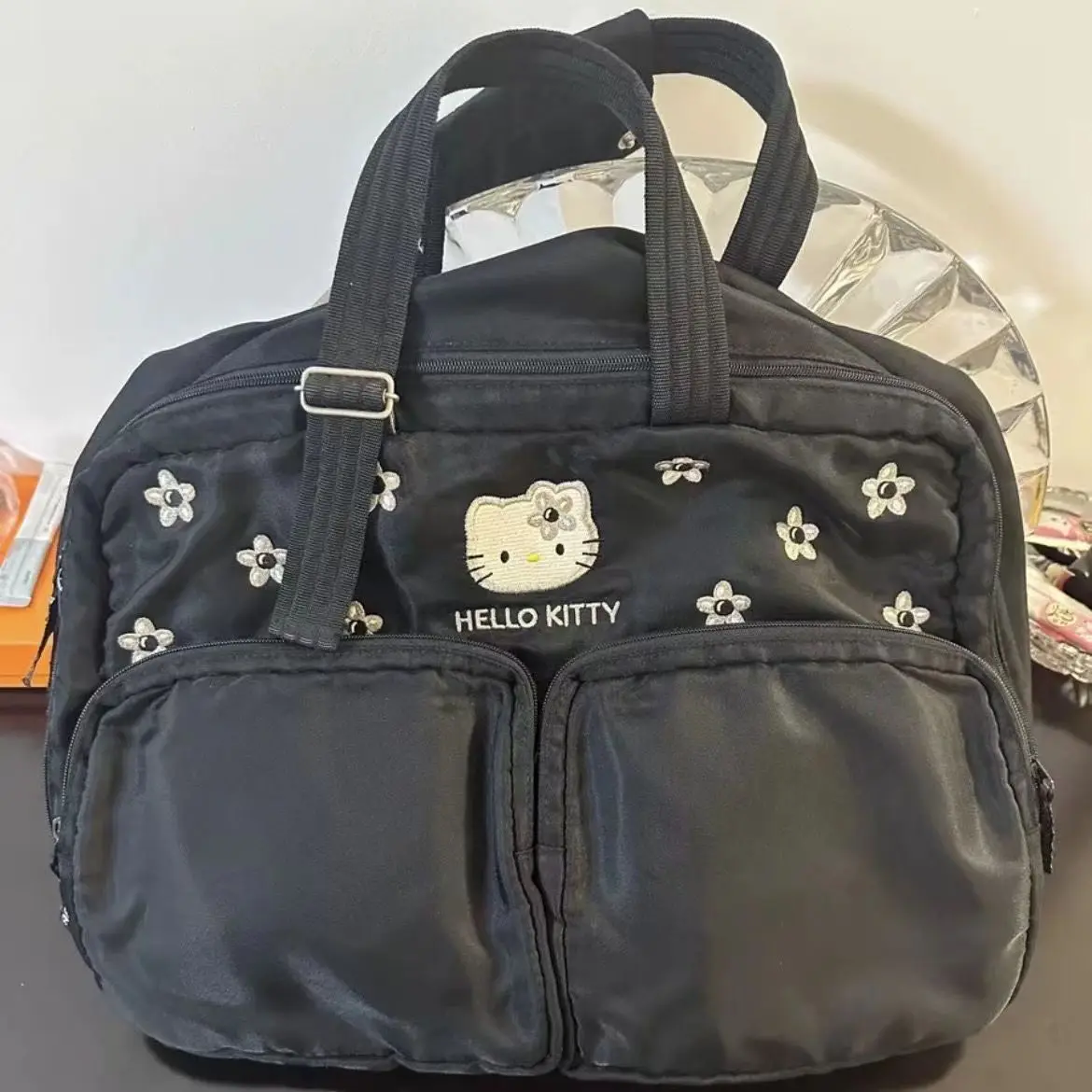 Xiuya Vintage Handbag for Women Black Hello Kitty Nylon Fashion Cosmetic Bag Cute Japanese Style Casual Daily New Aesthetic Bags
Xiuya Vintage Handbag for Women Black Hello Kitty Nylon Fashion Cosmetic Bag Cute Japanese Style Casual Daily New Aesthetic Bags