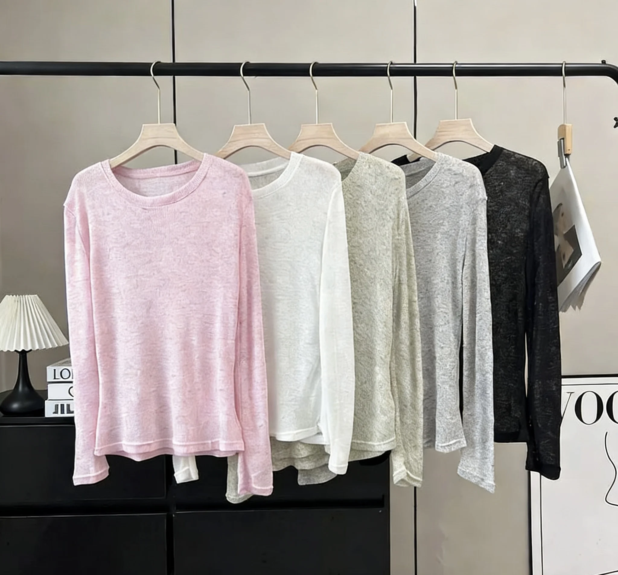 Comfortable Lightweight Linen Blend Knit Top Women's Base Layer T-Shirt Breathable Skin-Friendly Transparent Design
Comfortable Lightweight Linen Blend Knit Top Women's Base Layer T-Shirt Breathable Skin-Friendly Transparent Design