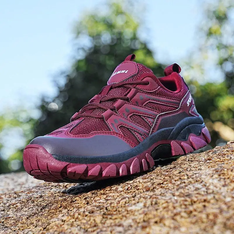 2023 New Outdoor Climbing Shoes Mesh Breathable Couple Style Low Cut Hiking Boots Men's Footwear Comfortable Walking Shoes
2023 New Outdoor Climbing Shoes Mesh Breathable Couple Style Low Cut Hiking Boots Men's Footwear Comfortable Walking Shoes