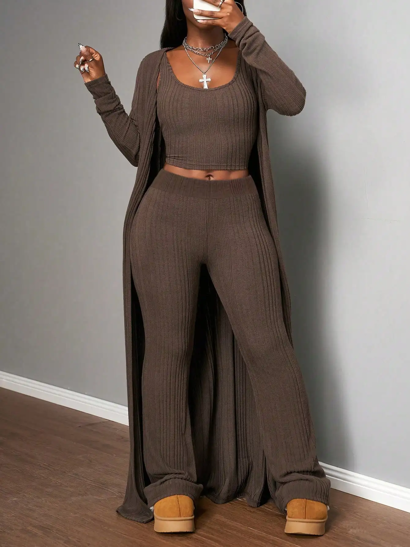 Brown Ribbed 3 Piece Set: Cropped Top, Flared Pants, Long Cardigan
Brown Ribbed 3 Piece Set: Cropped Top, Flared Pants, Long Cardigan