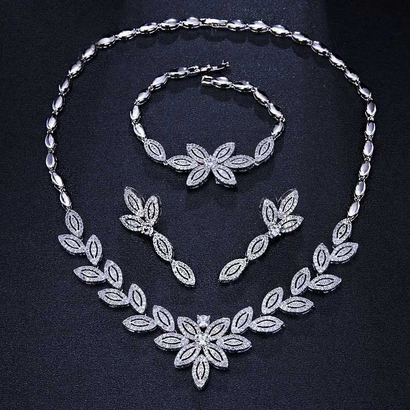 Luxury Full Pave CZ Leaves Floral 3Pcs Jewelry Set, Marquise Zircon Bridal Necklace Bracelet Earring For Wedding Evening Gown
Luxury Full Pave CZ Leaves Floral 3Pcs Jewelry Set, Marquise Zircon Bridal Necklace Bracelet Earring For Wedding Evening Gown