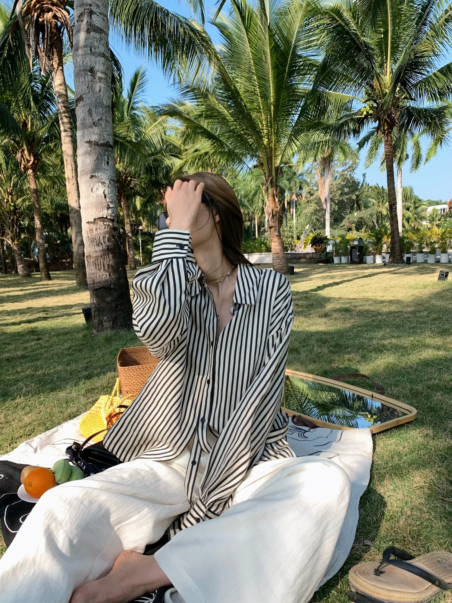 Lazy Stripe irt by Xiao Jun Jun Brand Viscose Long Sve Loose Fit Cardigan Sle Women's Casual irt for Daily Wear
Lazy Stripe irt by Xiao Jun Jun Brand Viscose Long Sve Loose Fit Cardigan Sle Women's Casual irt for Daily Wear