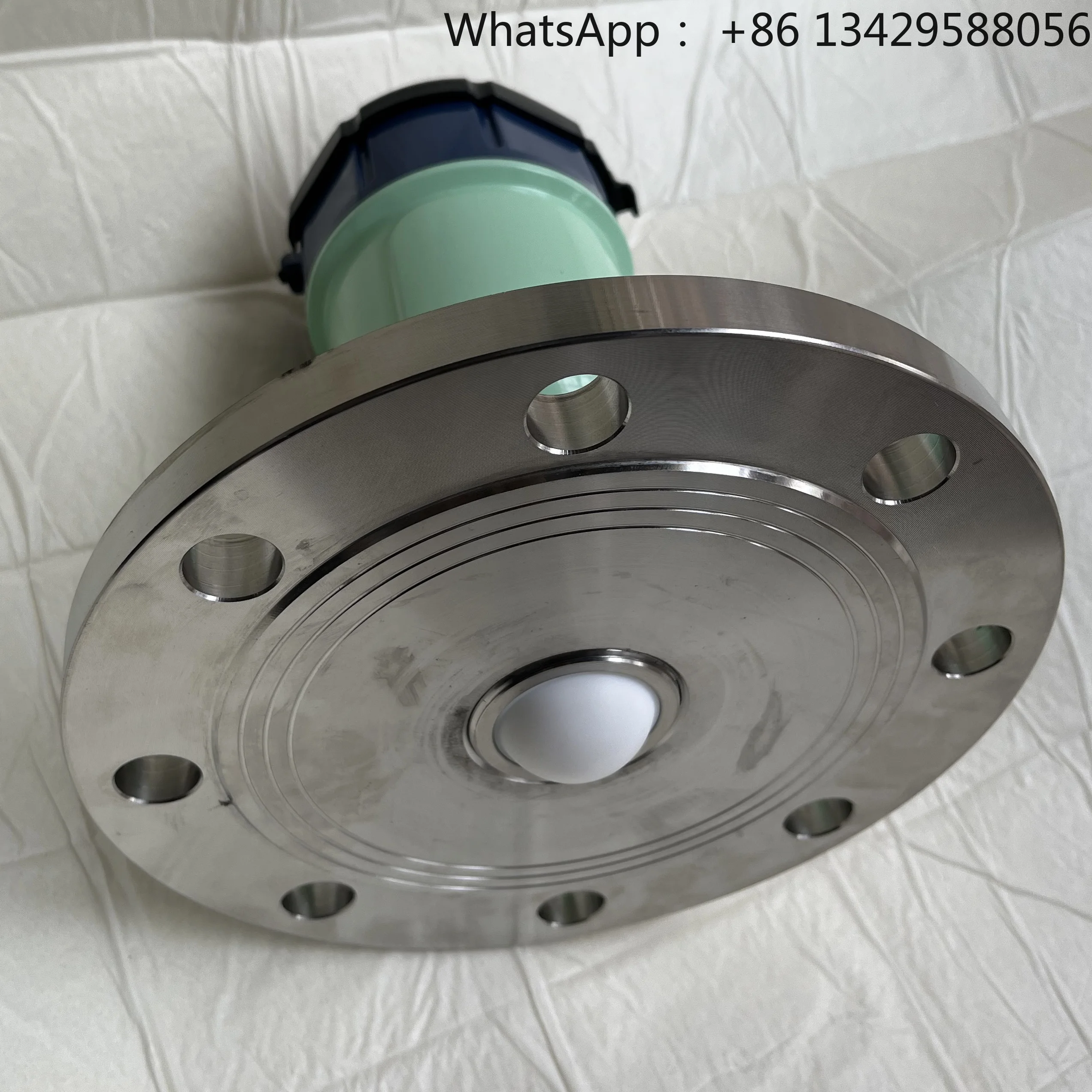 80GHz High Frequency Radar Level Meter Transmitter Level Sensor
80GHz High Frequency Radar Level Meter Transmitter Level Sensor