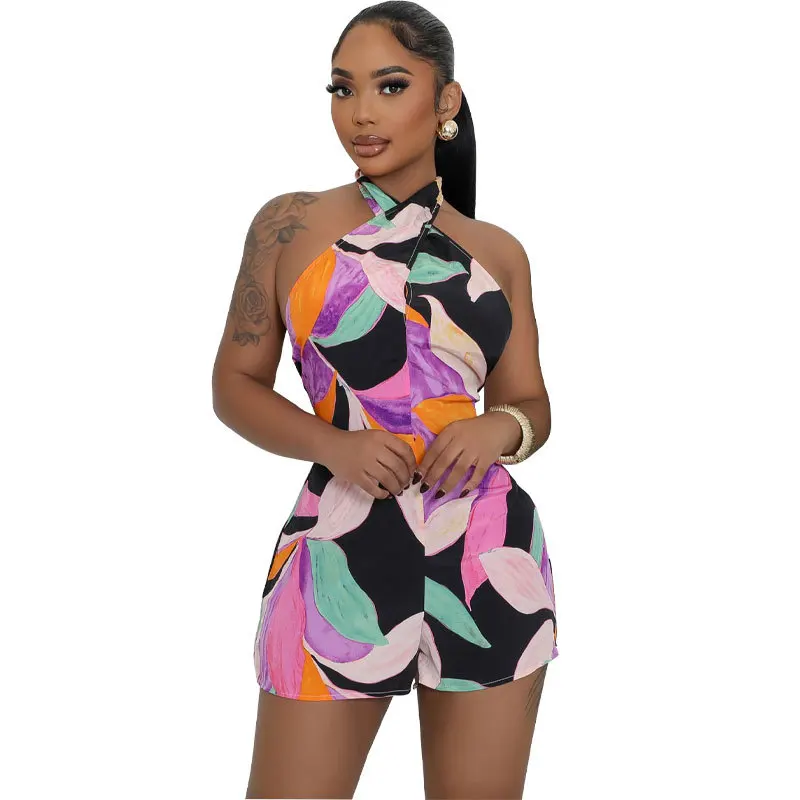 European and American one-piece women's summer women's trousers are backless casual shorts
European and American one-piece women's summer women's trousers are backless casual shorts