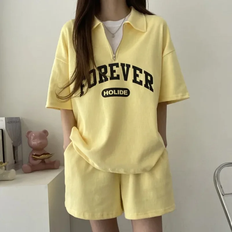 Women Outfit Casual Korean Suits 2024 Oversized Loose Letter Blouses Shorts Sets Female 2 Piece Set Y2k Womens Summer Short Sets
Women Outfit Casual Korean Suits 2024 Oversized Loose Letter Blouses Shorts Sets Female 2 Piece Set Y2k Womens Summer Short Sets