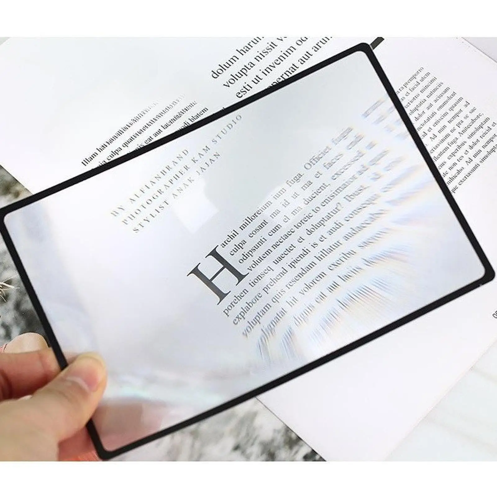 Page Magnifying Sheet 3x 7.1x4.7 inch for People with Low for Reading
Page Magnifying Sheet 3x 7.1x4.7 inch for People with Low for Reading