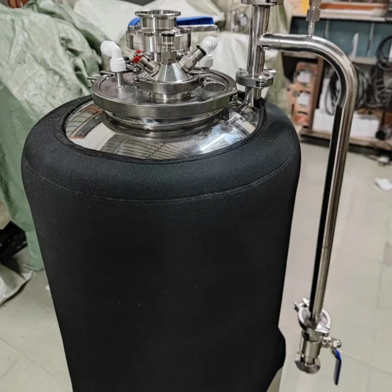 Pressure-Maintaining Fermentation Barrel Craft Home-Brewed Beer One-Shot Two-Shot Temperature Control Equipment
Pressure-Maintaining Fermentation Barrel Craft Home-Brewed Beer One-Shot Two-Shot Temperature Control Equipment