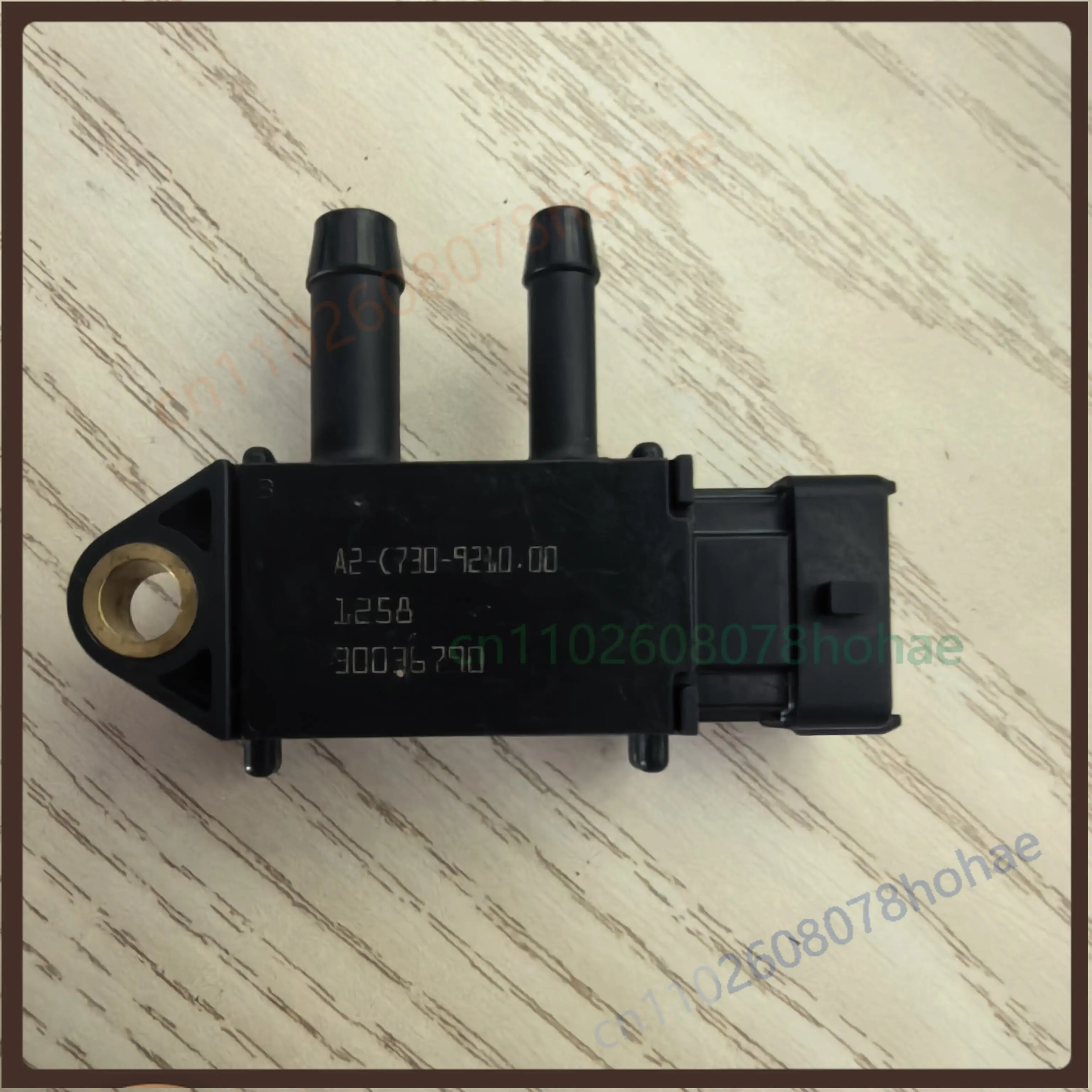 For Maxus V80 V90 G10 T60 DPF Exhaust Differential Pressure Sensor A2C730921000 30036790 Diesel Aftermarket Replacement Parts
For Maxus V80 V90 G10 T60 DPF Exhaust Differential Pressure Sensor A2C730921000 30036790 Diesel Aftermarket Replacement Parts
