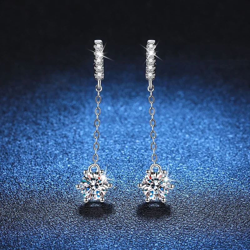 18K Gold Studded Diamond Tassel Earrings, Six Claws, D-color Moissanite, 1-carat PT950 Platinum, Stylish and Simple Ear Line
18K Gold Studded Diamond Tassel Earrings, Six Claws, D-color Moissanite, 1-carat PT950 Platinum, Stylish and Simple Ear Line