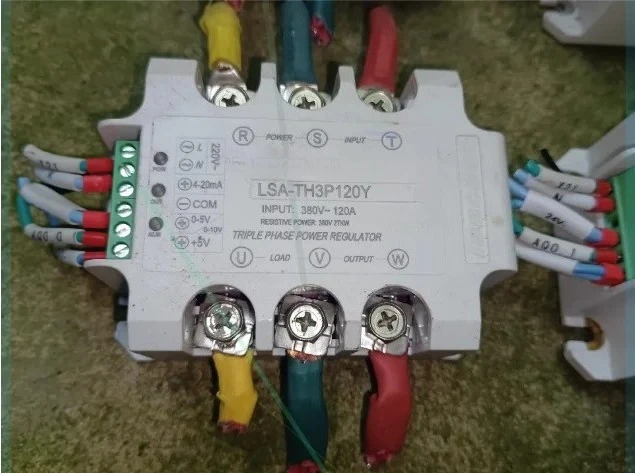 3 Phase AC Voltage Regulator SCR Power Controller Module Solid State Relay for Motor Speed Control
3 Phase AC Voltage Regulator SCR Power Controller Module Solid State Relay for Motor Speed Control