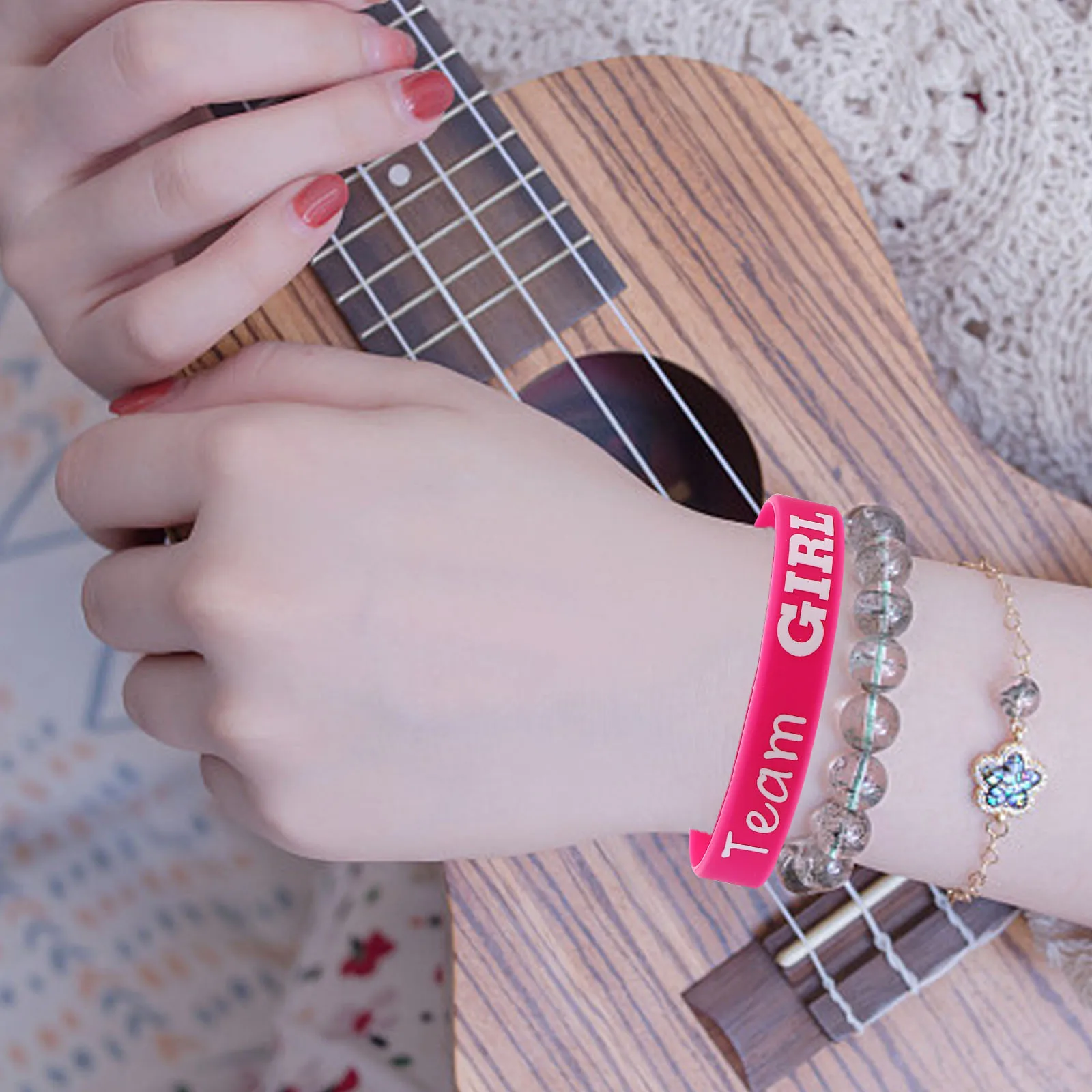 Регулируемые силиконовые браслеты для вечеринки с определением пола, сувениры для детского душа, удобные браслеты Team Boy Vs Team Girl
Регулируемые силиконовые браслеты для вечеринки с определением пола, сувениры для детского душа, удобные браслеты Team Boy Vs Team Girl