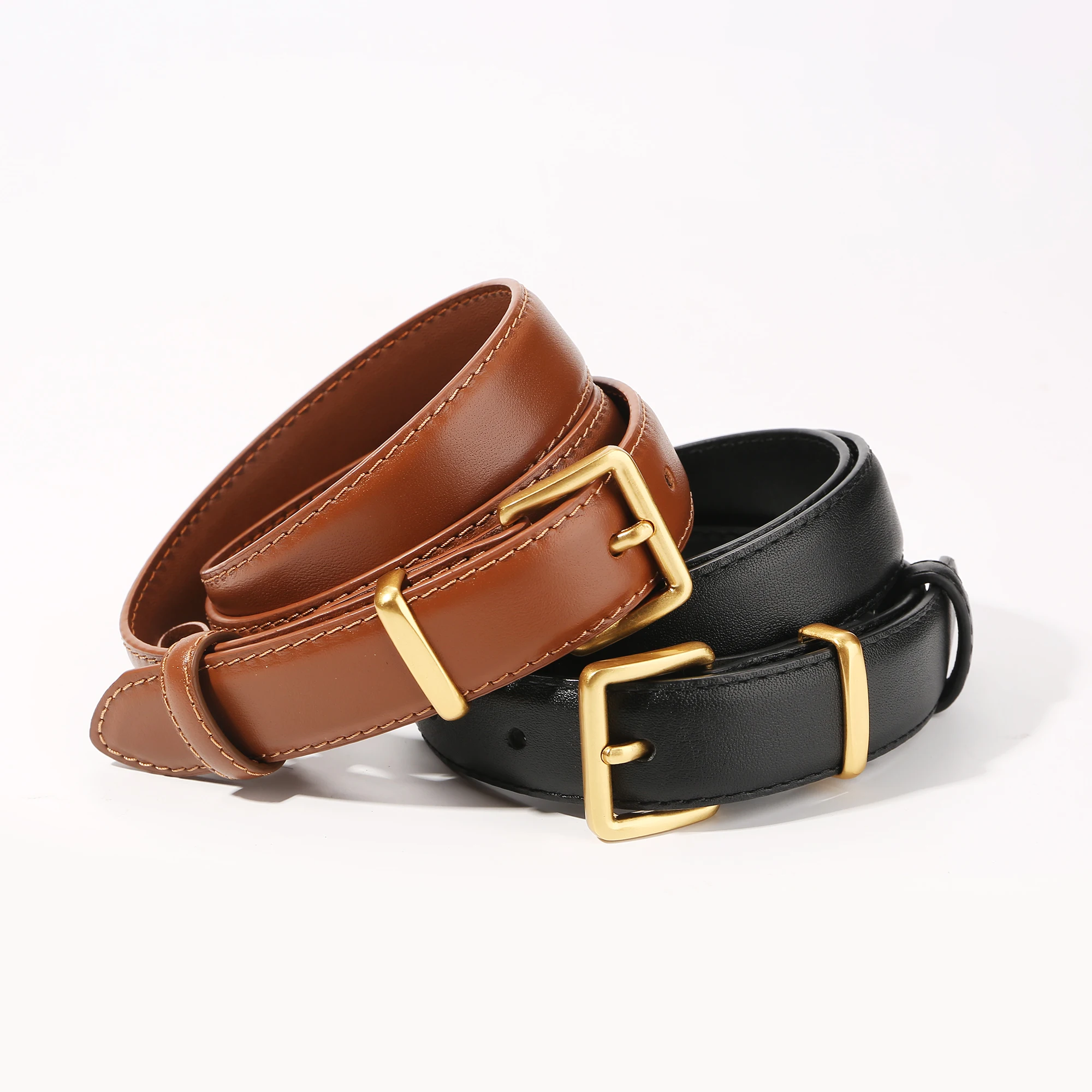 Fashion Designer Women's Belt 2.3CM Genuine Leather Belt Alphabet Gold Buckle Ultra Thin Belt For All Occasions
Fashion Designer Women's Belt 2.3CM Genuine Leather Belt Alphabet Gold Buckle Ultra Thin Belt For All Occasions