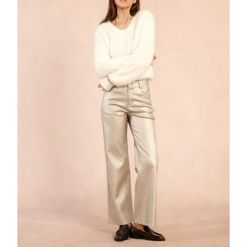 Женский шикарный элегантный пушистый вязаный свитер с ребристым V-образным вырезом, рукавами-фонариками, свободный трикотажный джемпер, уличная одежда
Женский шикарный элегантный пушистый вязаный свитер с ребристым V-образным вырезом, рукавами-фонариками, свободный трикотажный джемпер, уличная одежда